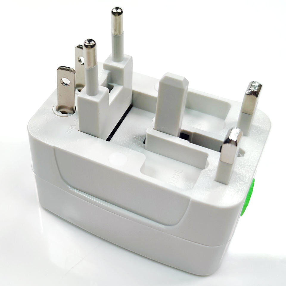 International All-in-One Travel Adaptor packaging
